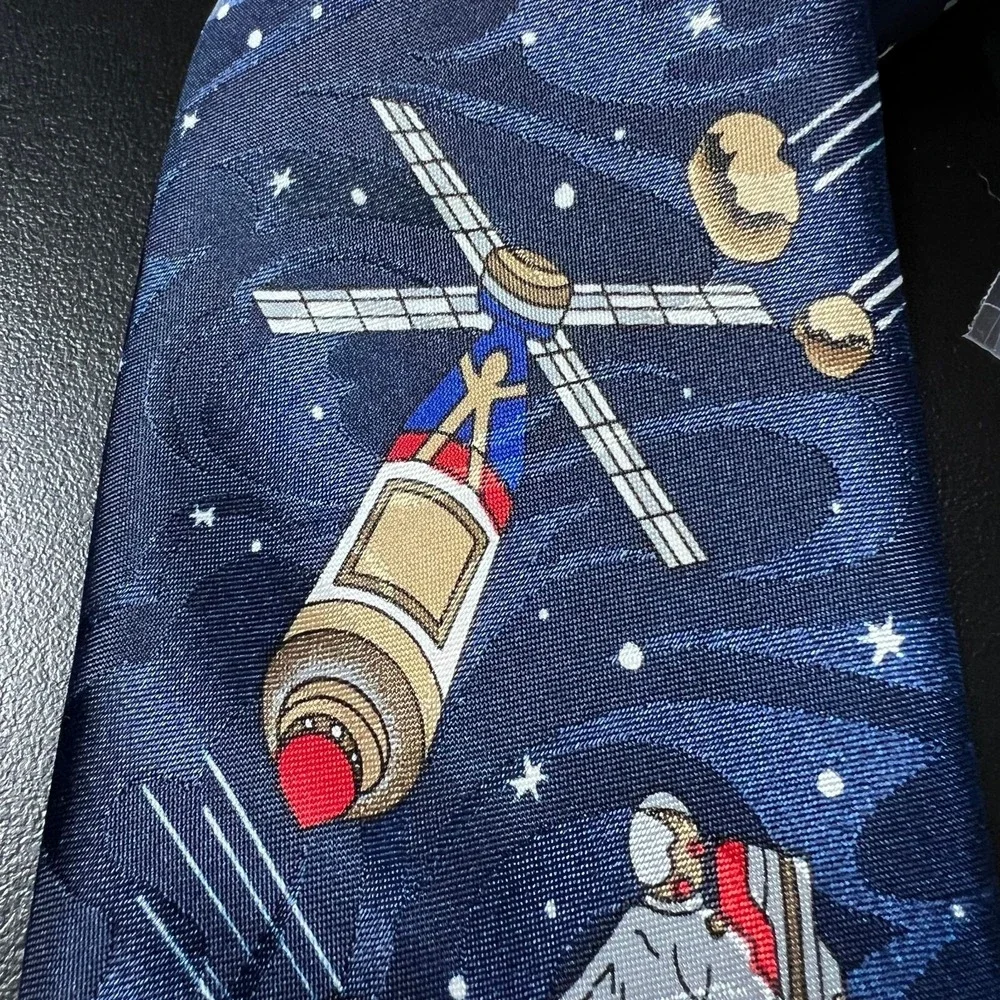 Vintage Museo Space Capsule Tie‎ Blue Space Walk USA Flag Hand Made in Korea